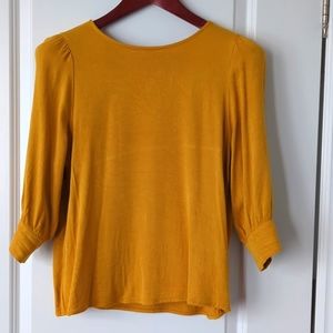 Dynamite mustard blouse XS